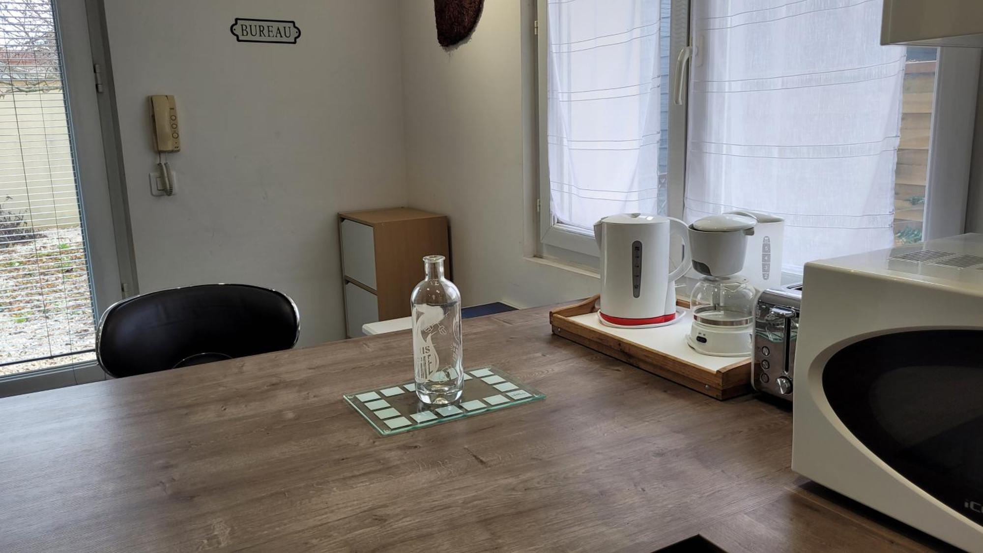 טרבה Joli Studio 1 Personne, Avec Terrasse מראה חיצוני תמונה